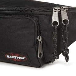 Eastpak Gürteltasche Page EK00069E0081 Schwarz, 3 Liter, Breite 27cm, Polyamid 9 Eastpak Gürteltasche Page EK00069E0081 Schwarz, 3 Liter, Breite 27cm, Polyamid -Eastpak Shop 4f98efe1adaea066683abbc22370030ae0e44552 guerteltasche eastpak page black