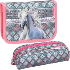 Belmil Schulranzen Mini Fit Horse Aruba Blue, 405-33, Für Mädchen, Grau / Pink, 4-teiliges Set 15 Belmil Schulranzen Mini Fit Horse Aruba Blue, 405-33, Für Mädchen, Grau / Pink, 4-teiliges Set -Eastpak Shop 9e5690b53f9b98e5fbfa1d856bc75425f73f6a87 schulranzen belmil mini fit horse aruba blue